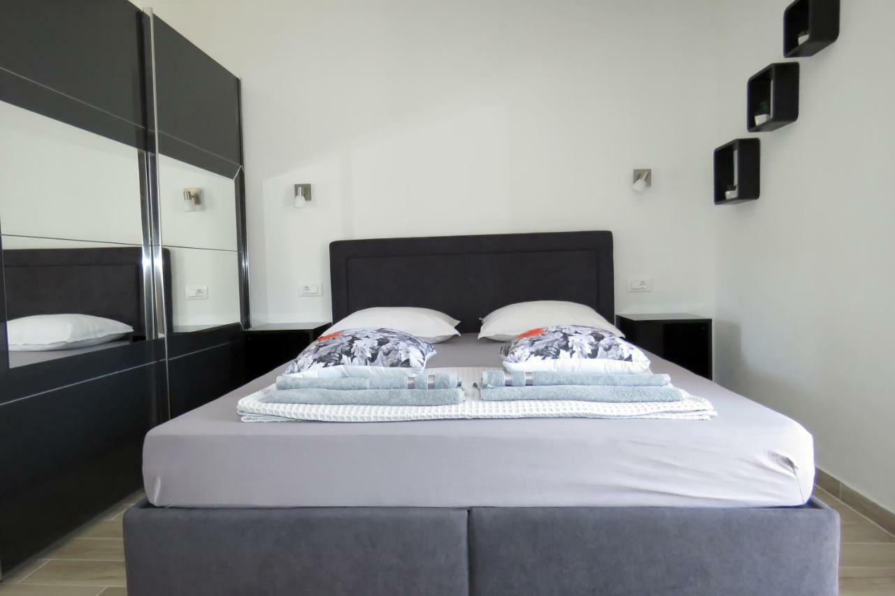 Lux Dalmatia I & R Otel Makarska Dış mekan fotoğraf