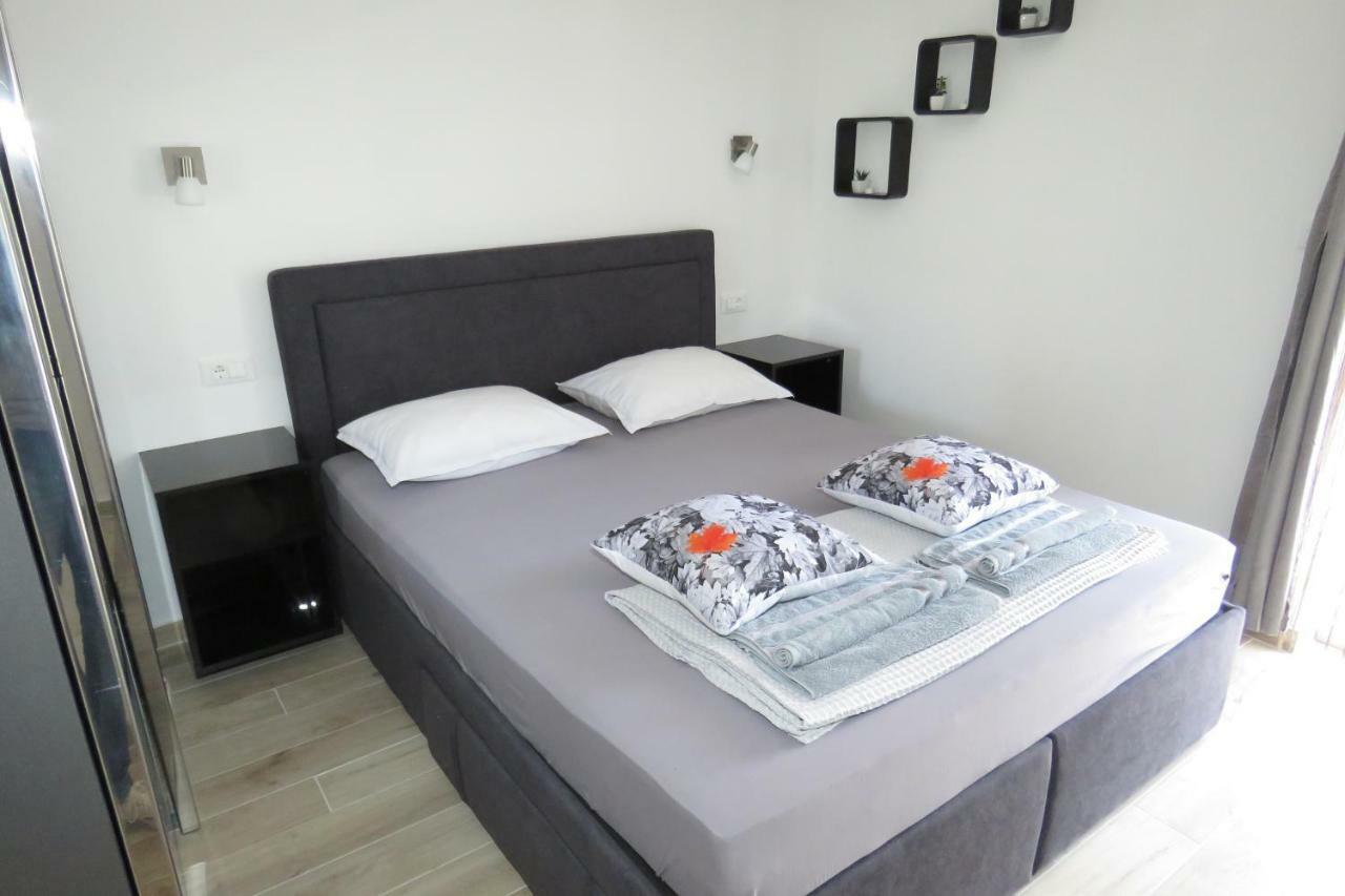 Lux Dalmatia I & R Otel Makarska Dış mekan fotoğraf